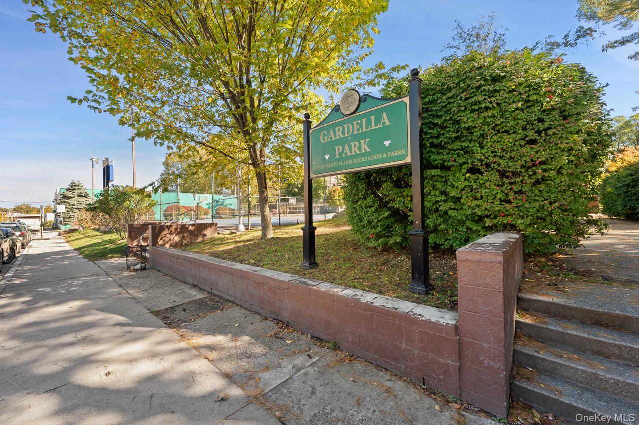 155 Ferris Avenue, Unit 4 E photo 19