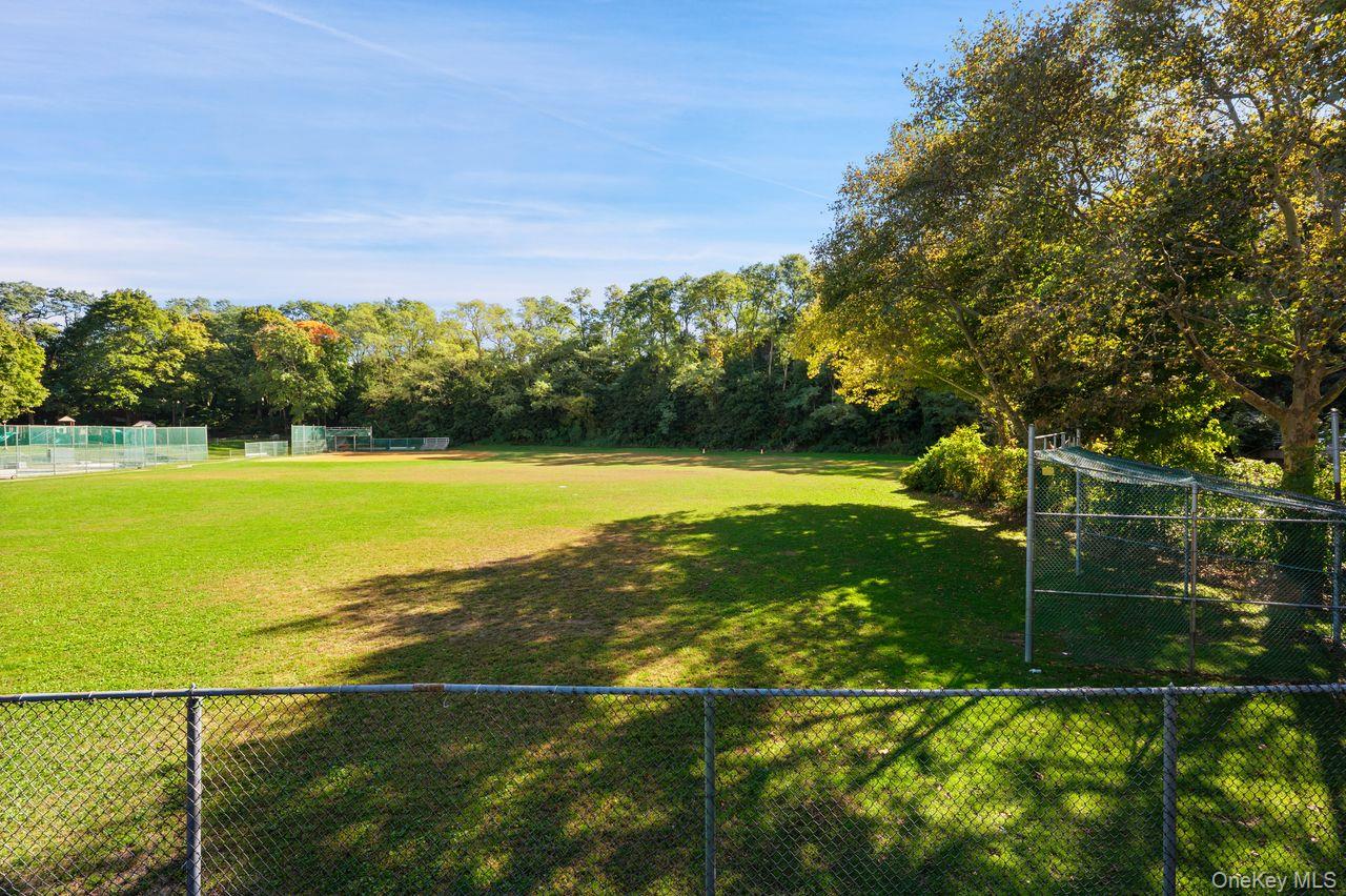 155 Ferris Avenue, Unit 4 E photo 18
