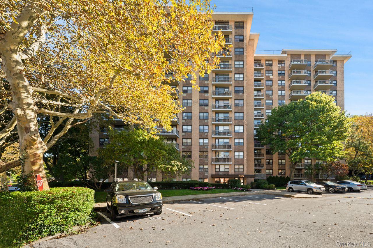 155 Ferris Avenue, Unit 4 E photo 4