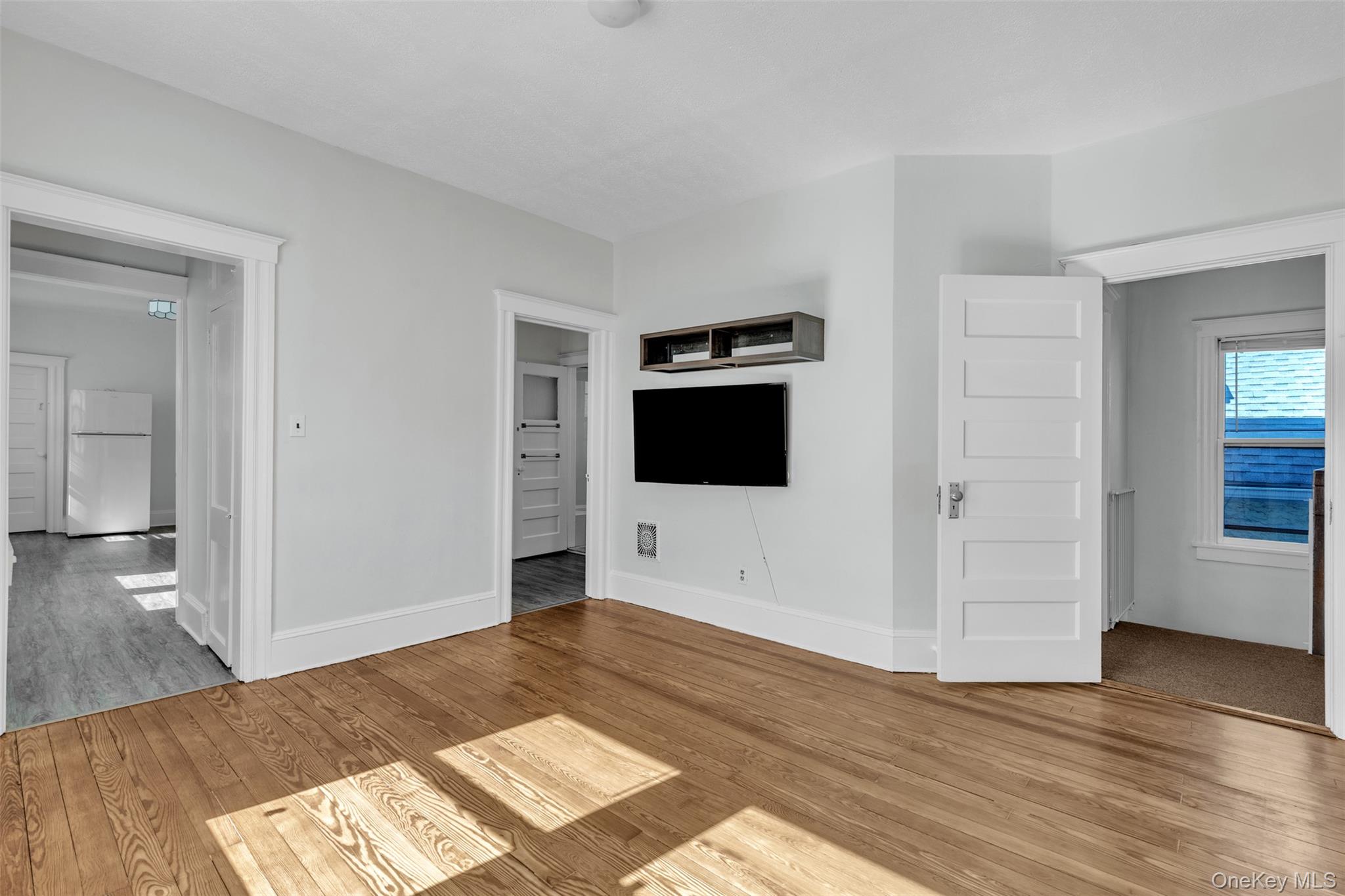 28 W Elizabeth Street, Unit 2 photo 10