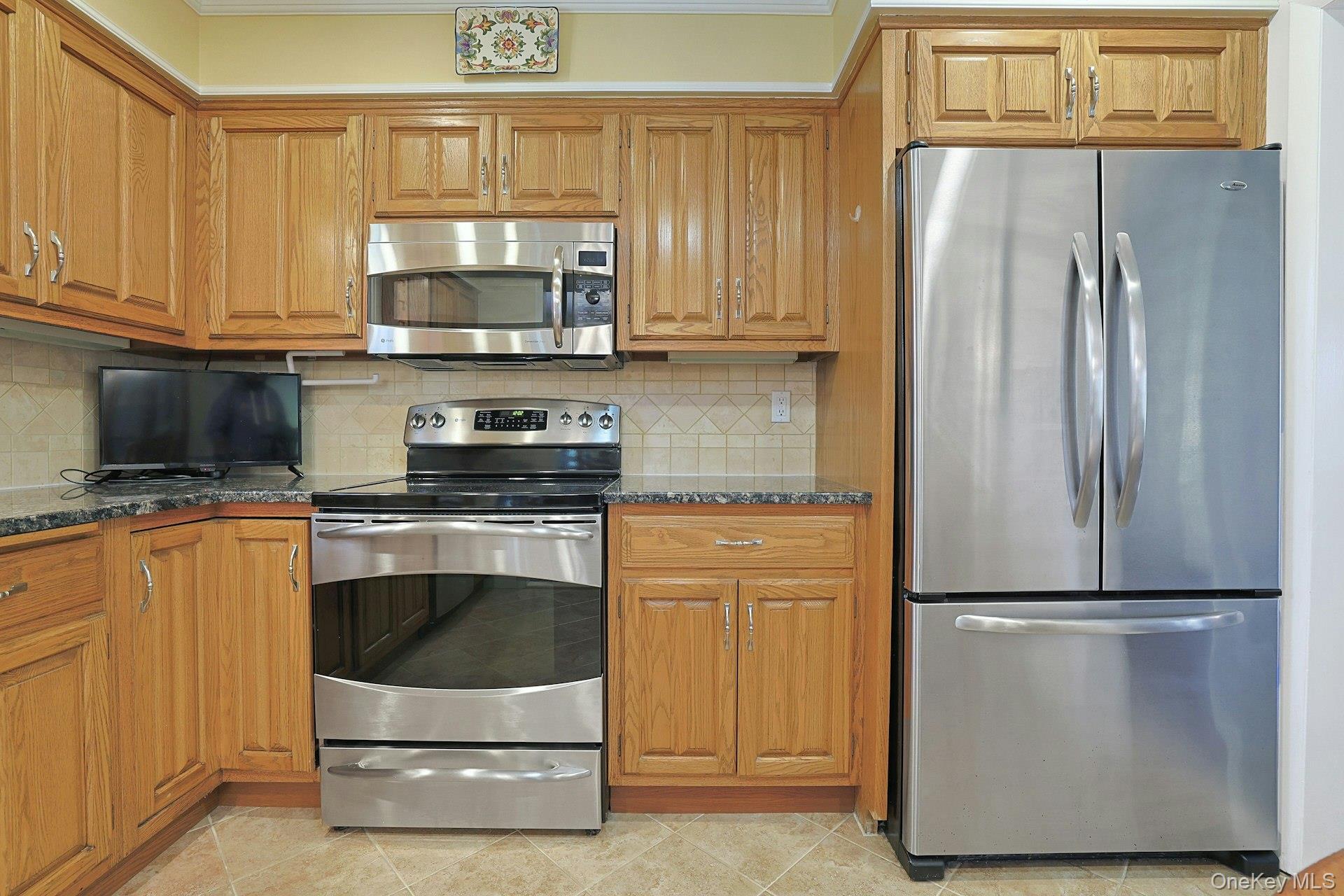 43 Bainbridge Avenue – For Sale photo 13