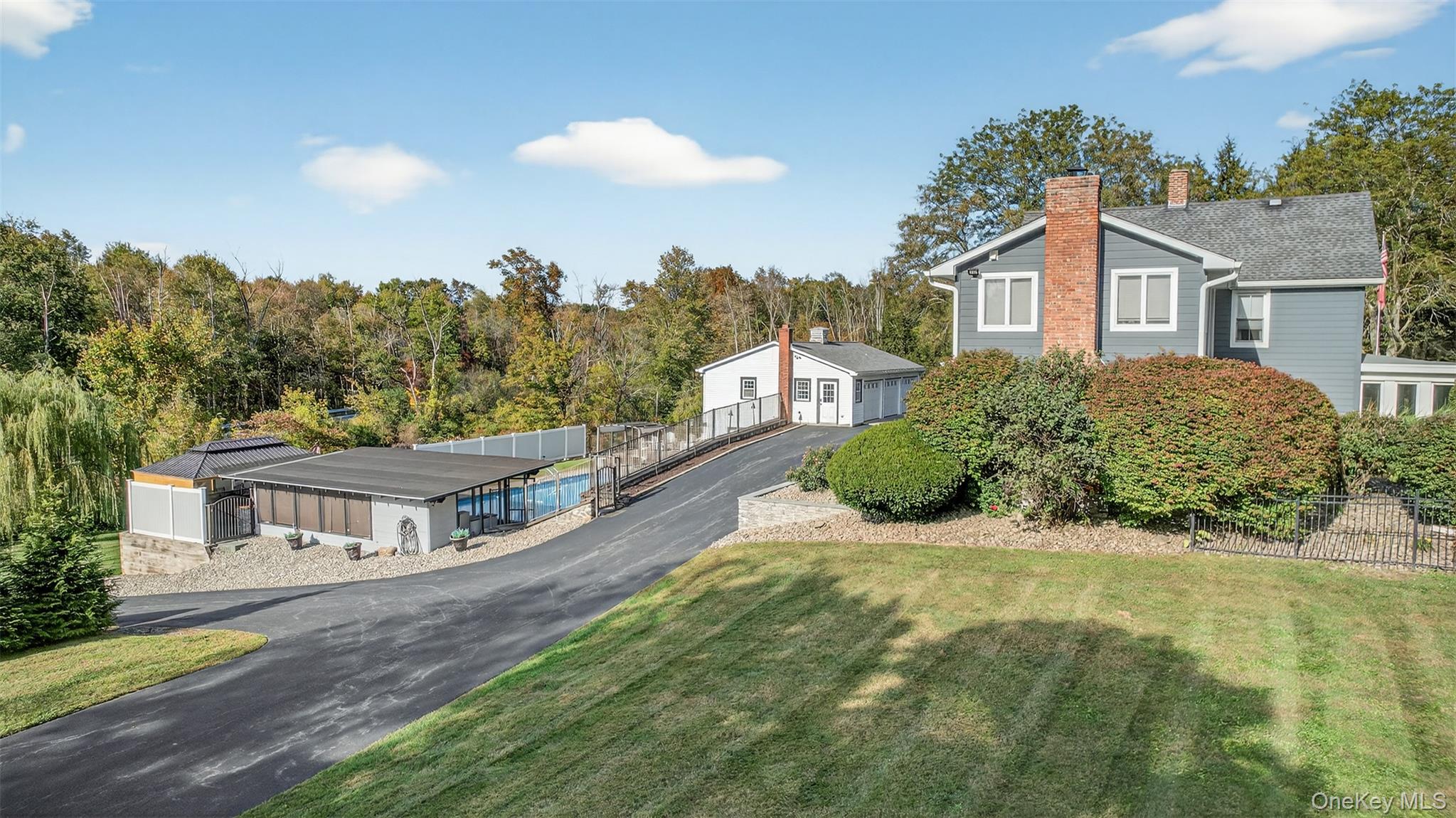 23 S Creek Road – For Sale photo 3