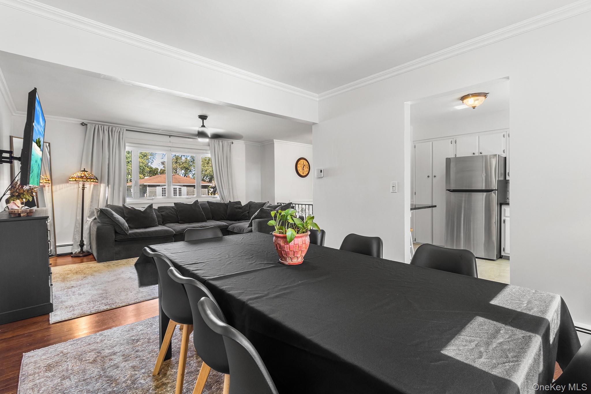 12 Bryan Street – For Sale photo 16