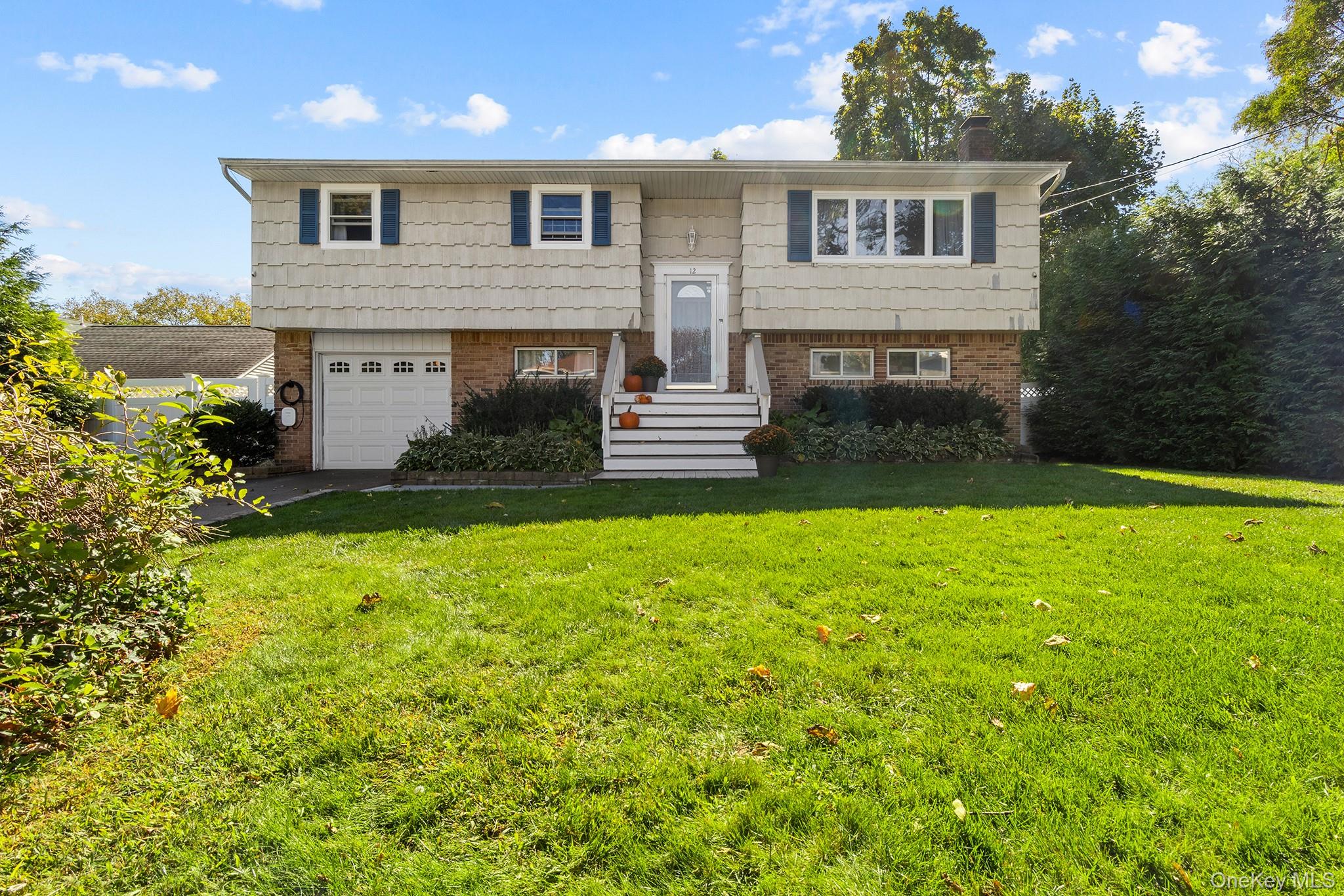 12 Bryan Street – For Sale