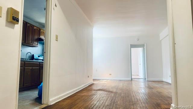 144-11 Sanford Avenue, Unit 5I photo 6