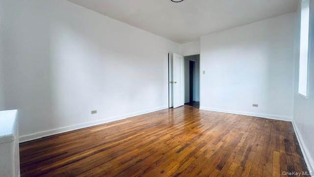 144-11 Sanford Avenue, Unit 5I photo 2