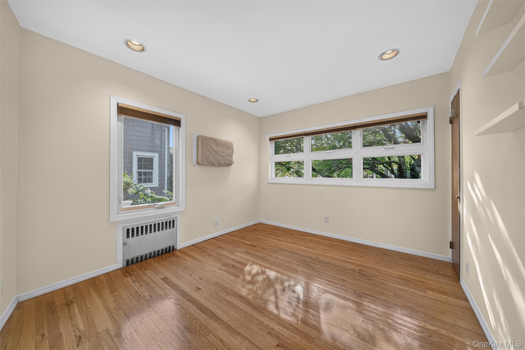 101 Tulip Place – For Sale photo 16