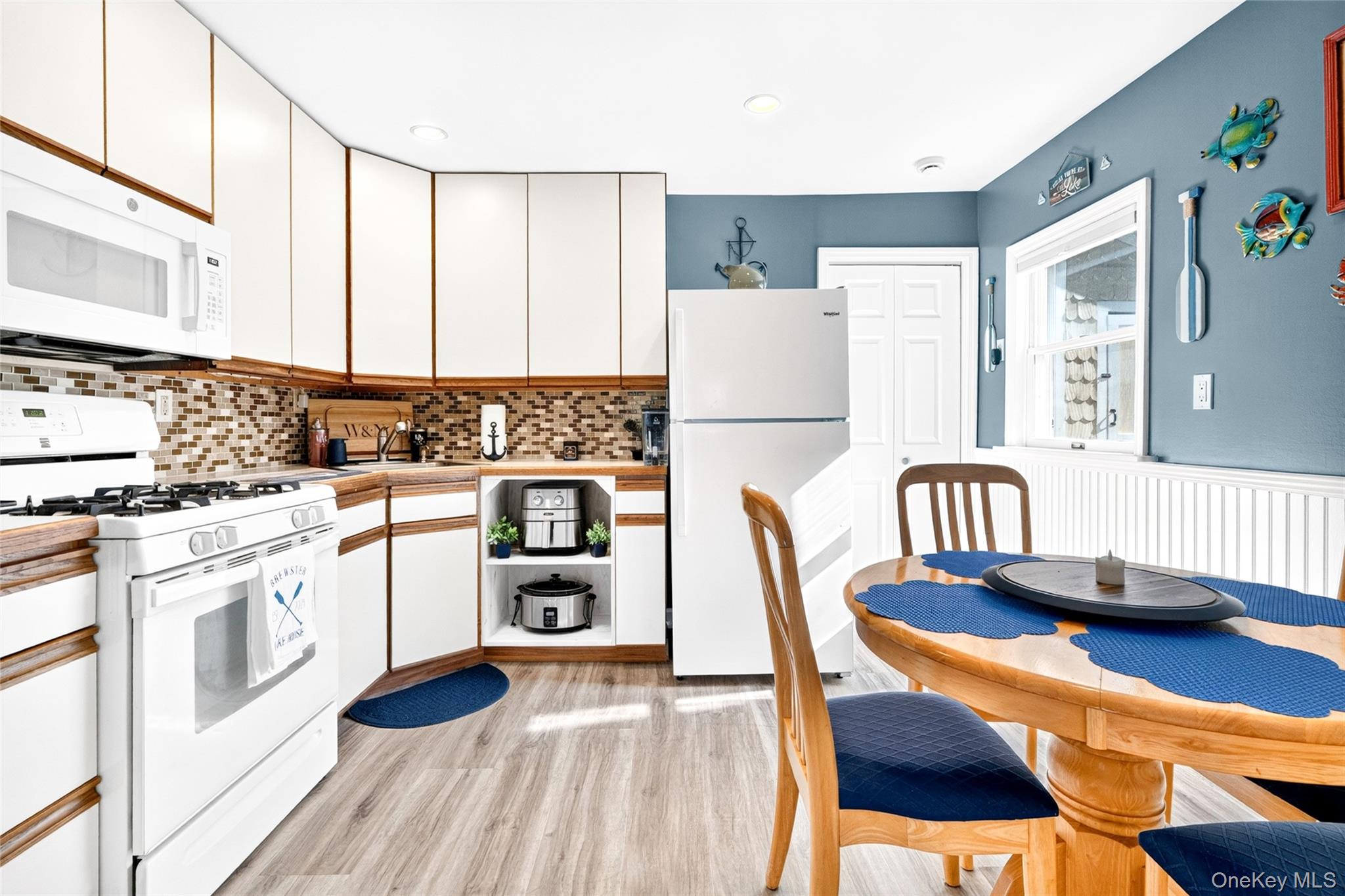 58 Vails Lake Shore Drive – For Sale photo 12