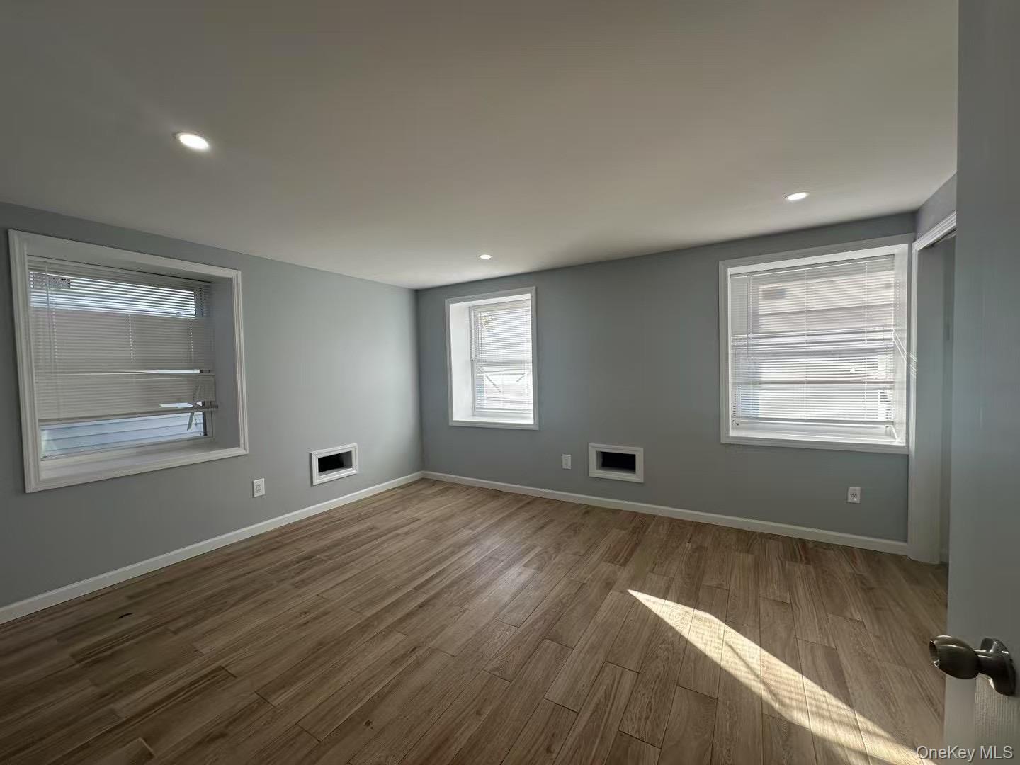 605 Barbadoes Drive – For Sale photo 4