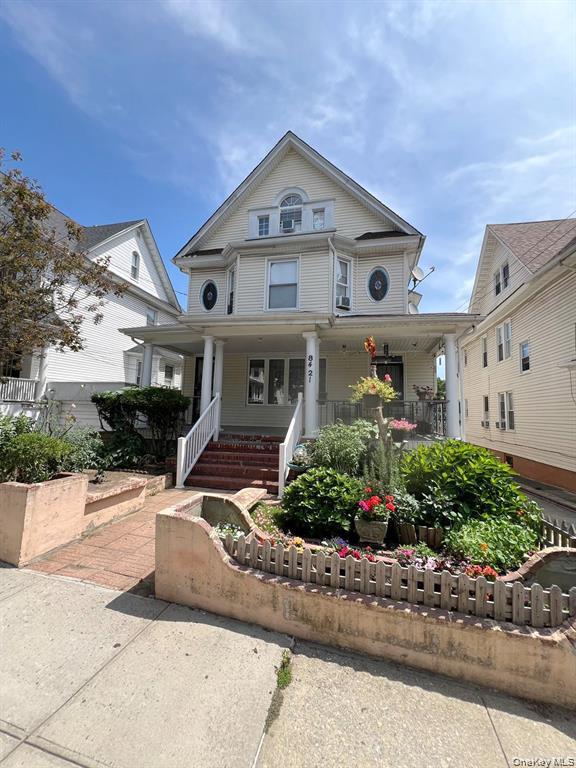 8421 88th Street – For Sale photo 3