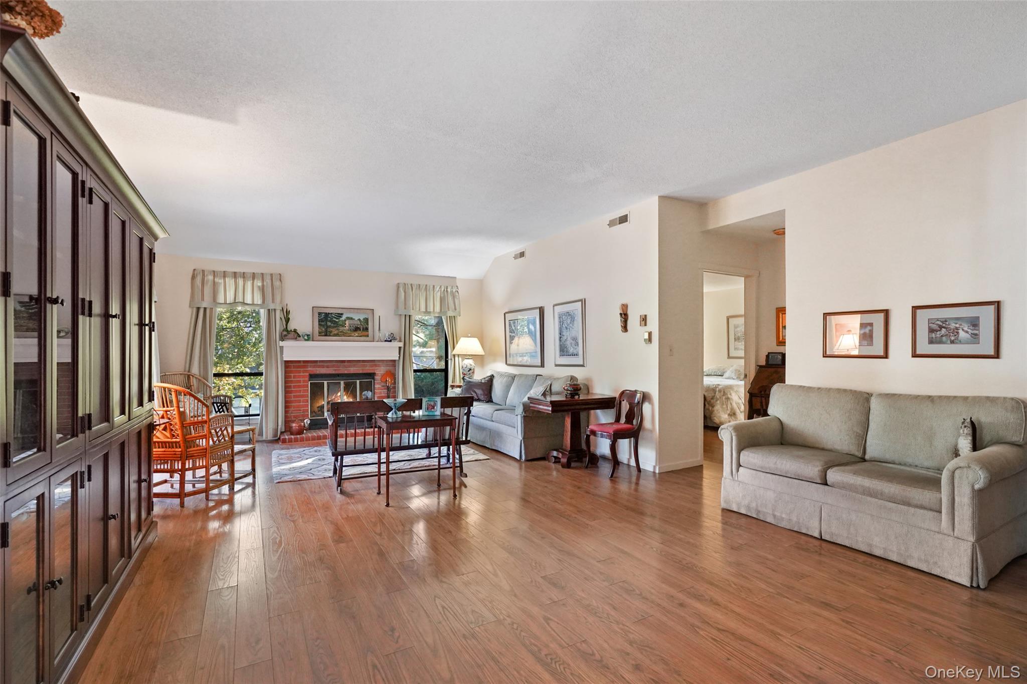 363 Heritage Hills Drive, Unit A photo 7