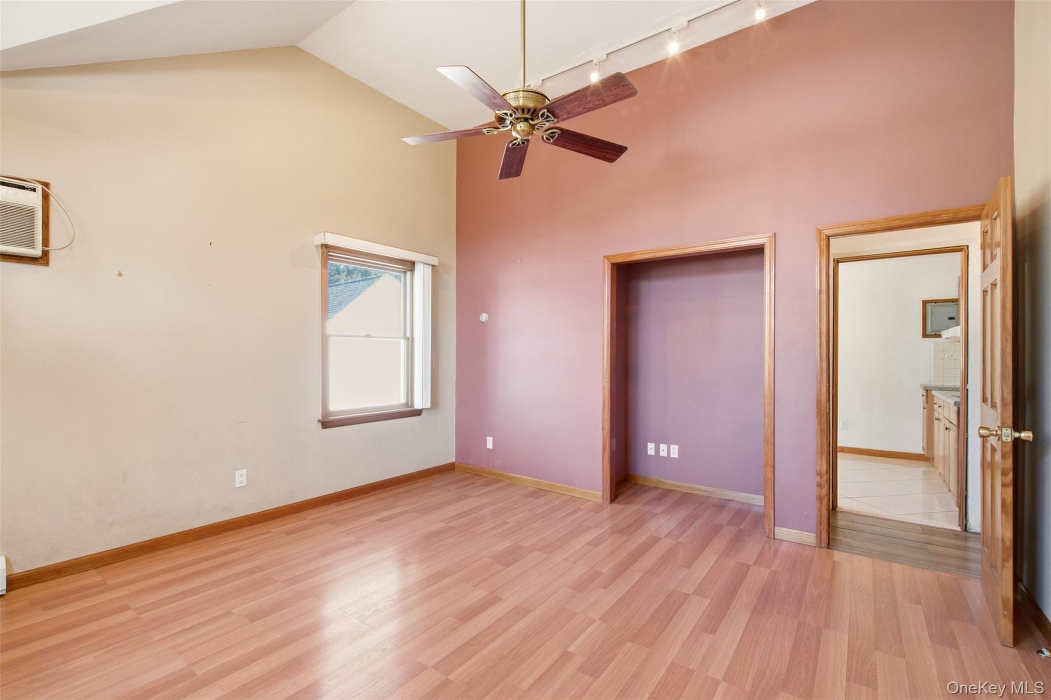 2093 Bergen Street – For Sale photo 13