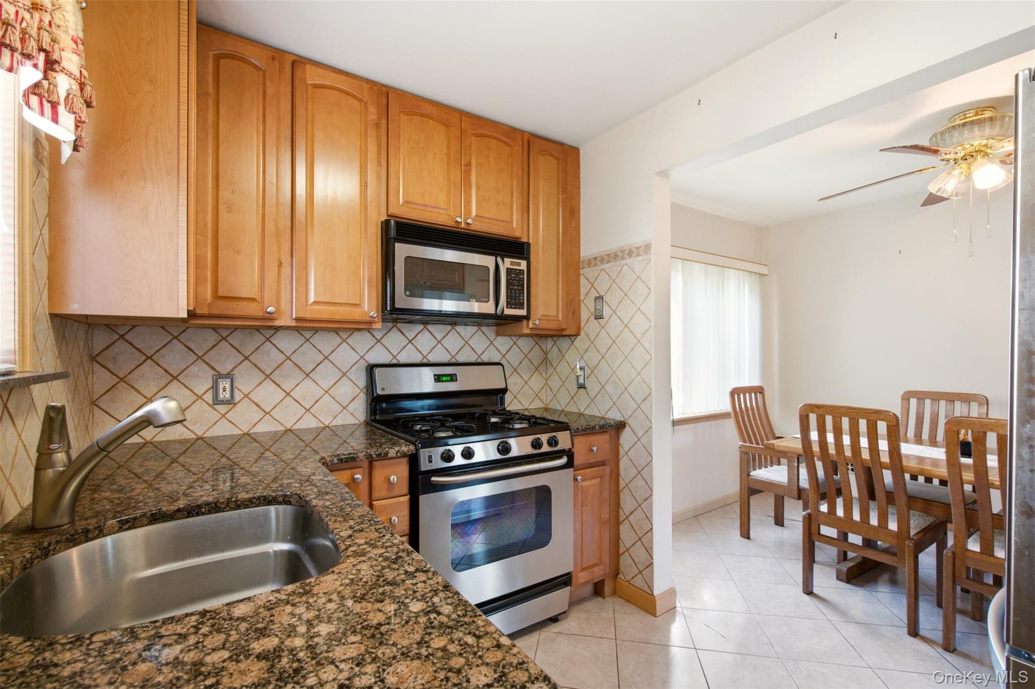 2093 Bergen Street – For Sale photo 8