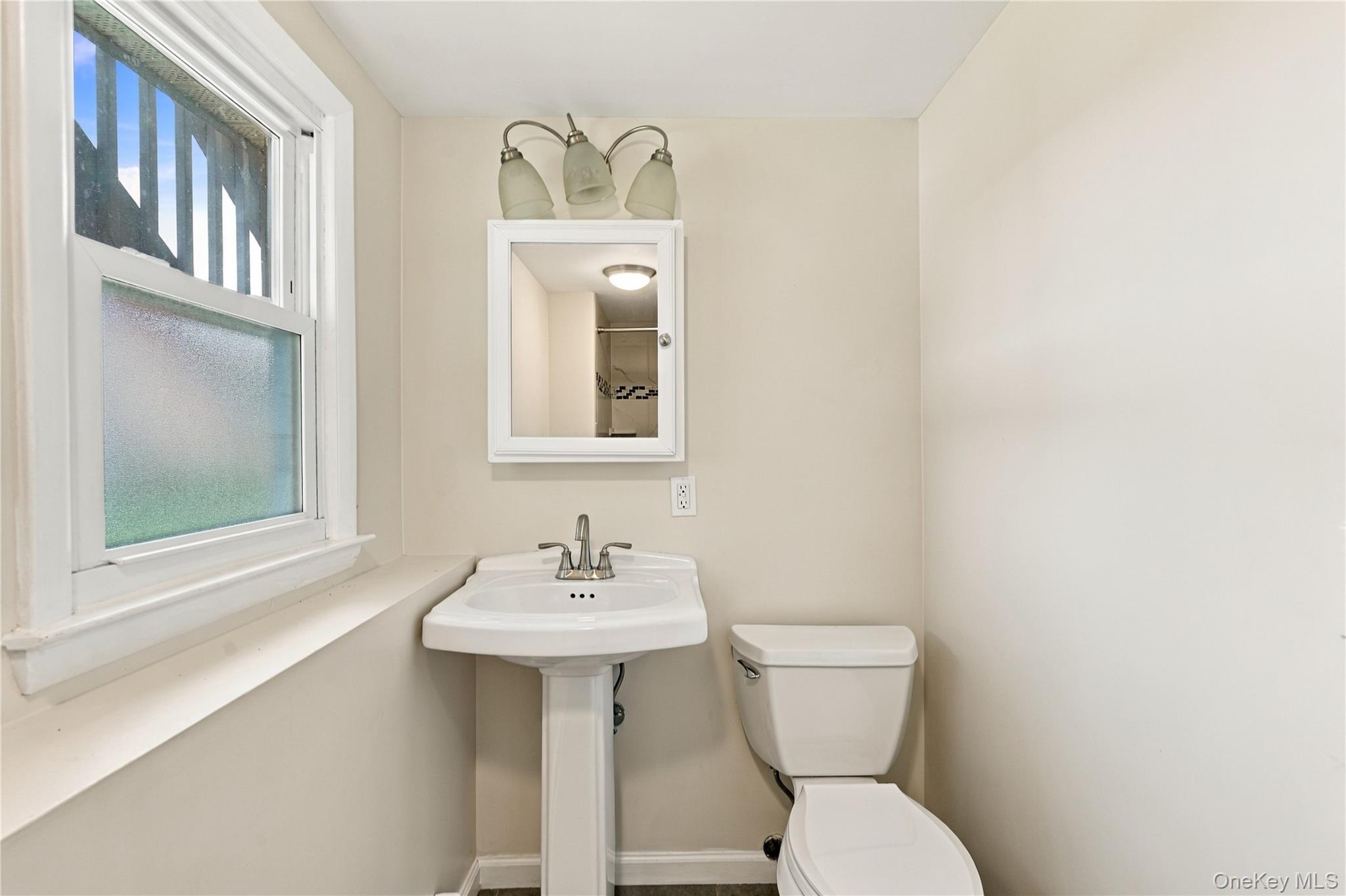 8 Sutherland Drive – For Sale photo 28