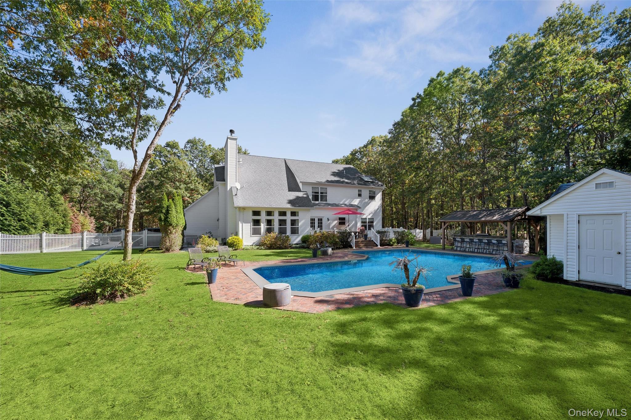 175 Clancy Road – For Sale photo 2