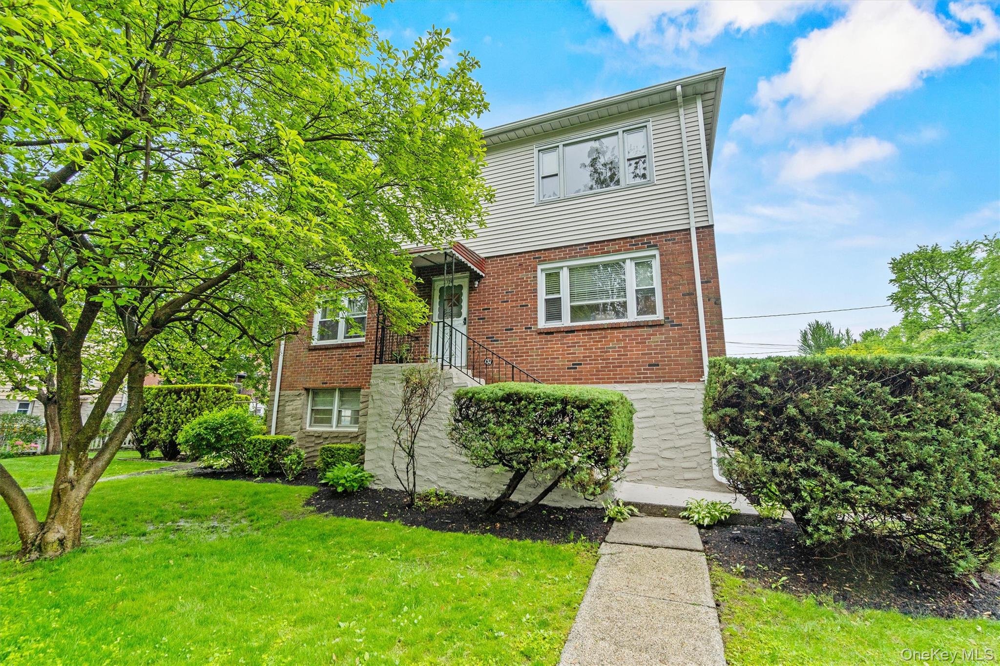 152 Harrison Avenue, Unit 2