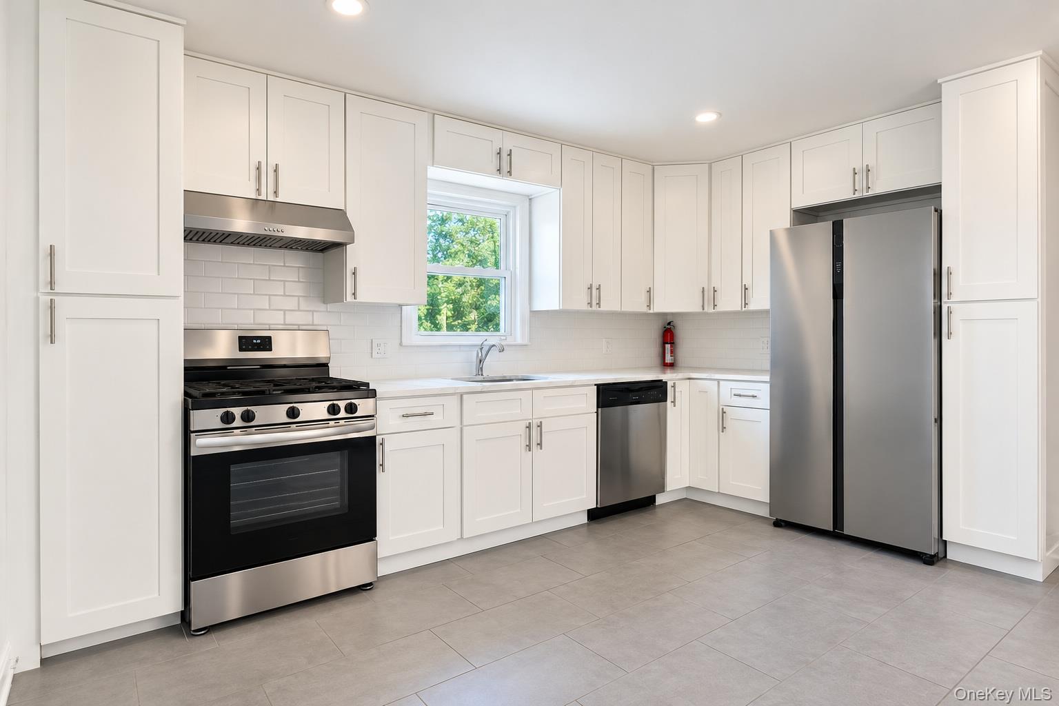 152 Harrison Avenue, Unit 2 photo 5