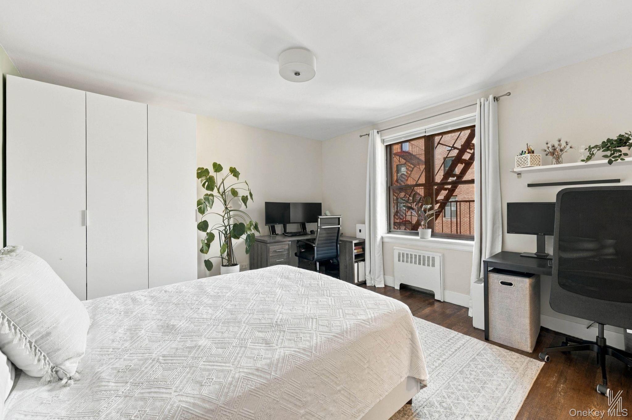88-09 Northern Boulevard, Unit 506 photo 21