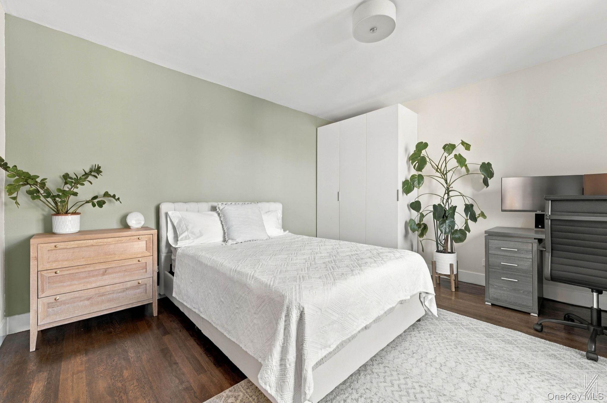 88-09 Northern Boulevard, Unit 506 photo 18
