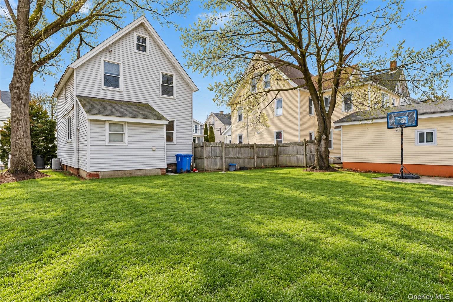 17 Grant Street – For Sale photo 21