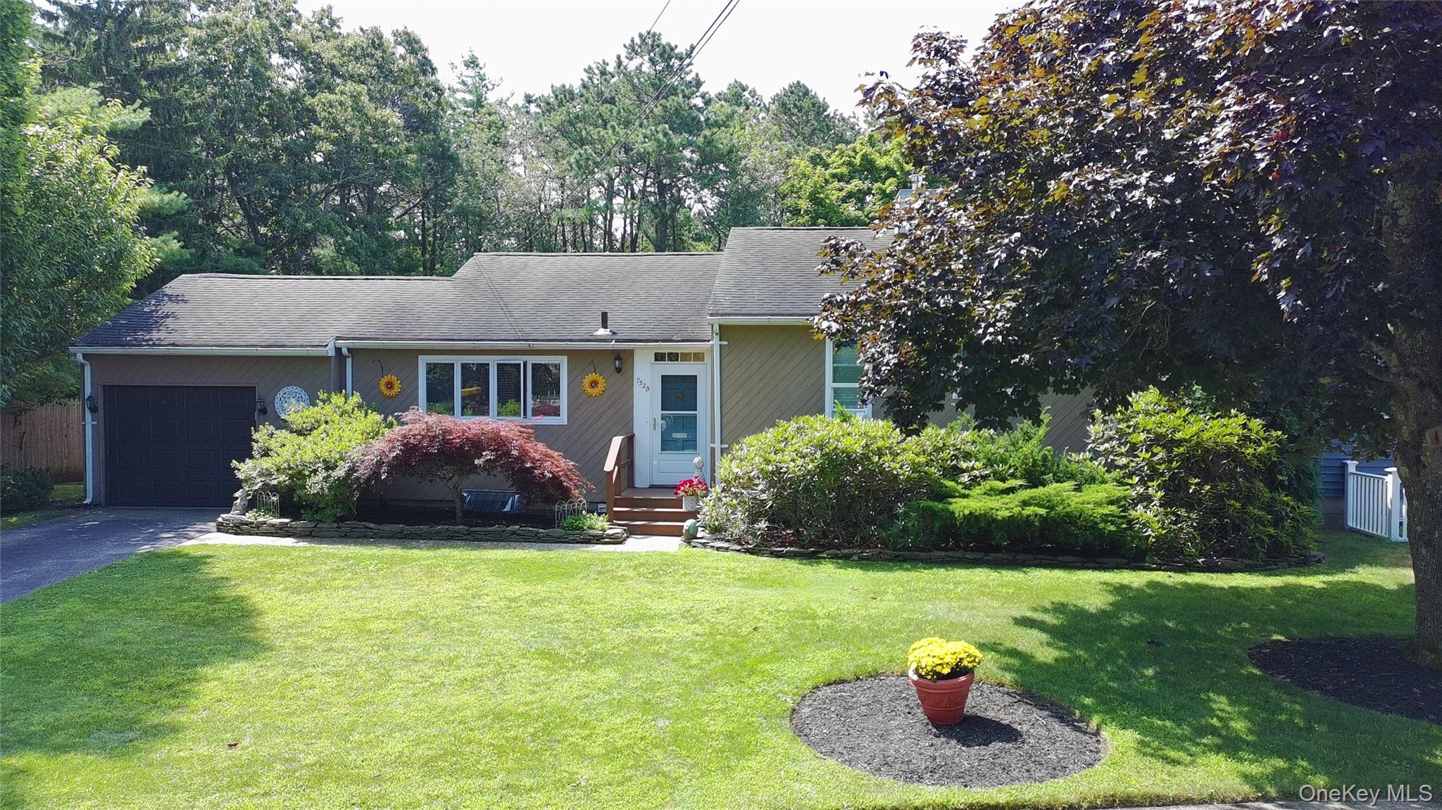 752 McCord Street, Unit B photo 2
