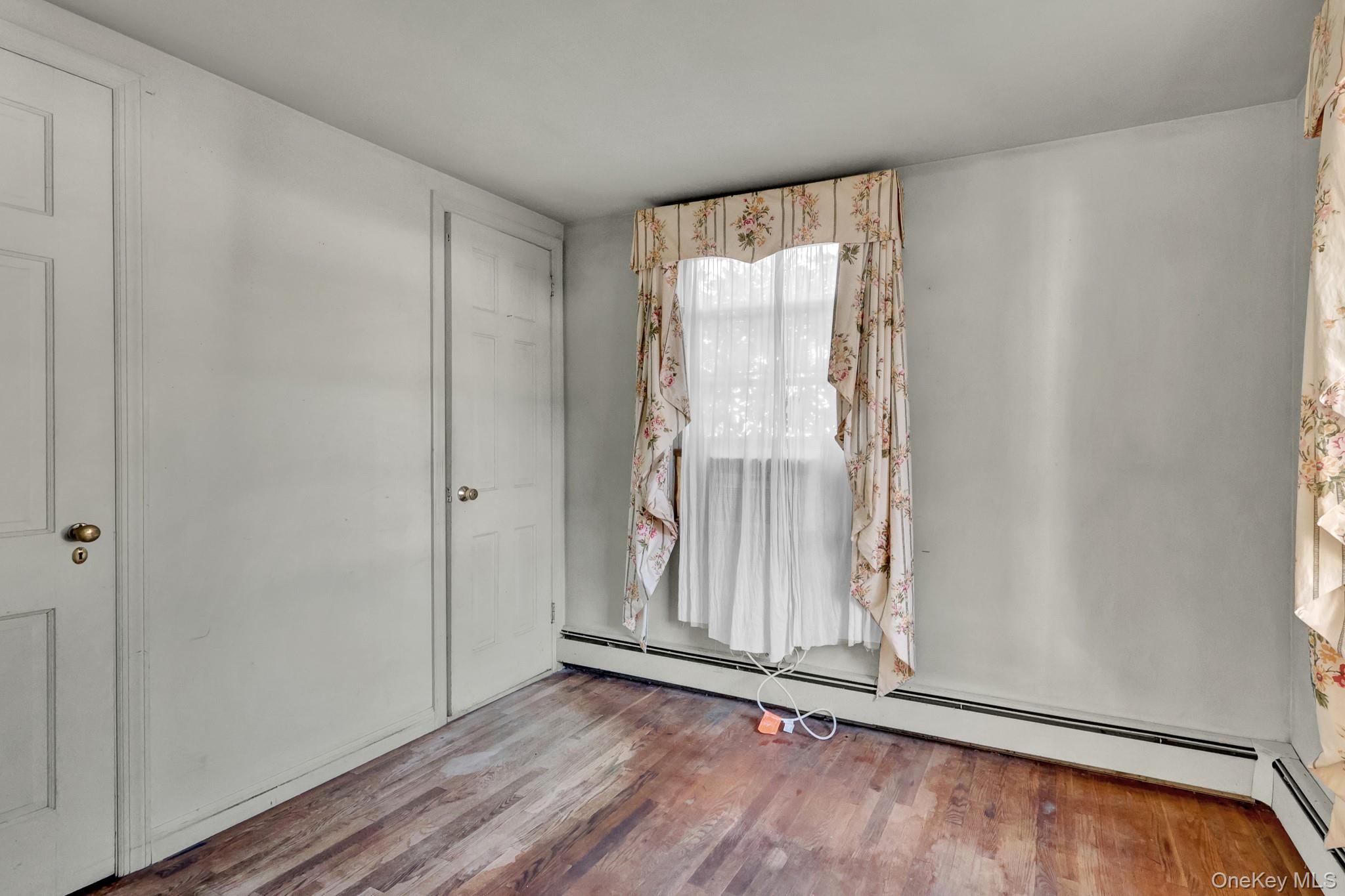 80 Concourse E – For Sale photo 28