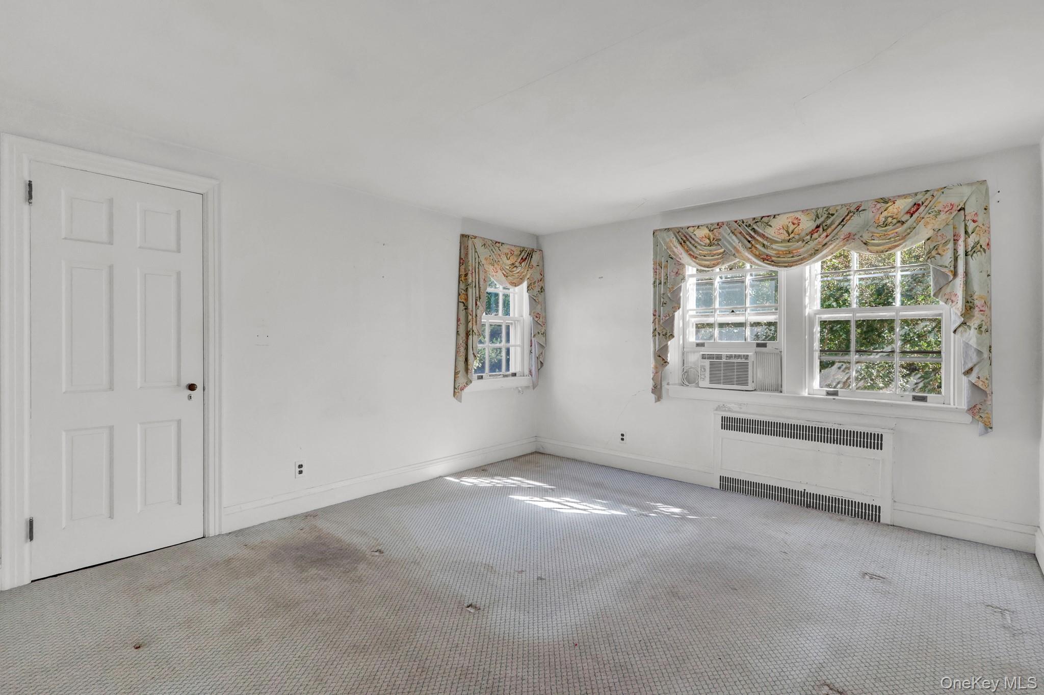 80 Concourse E – For Sale photo 34