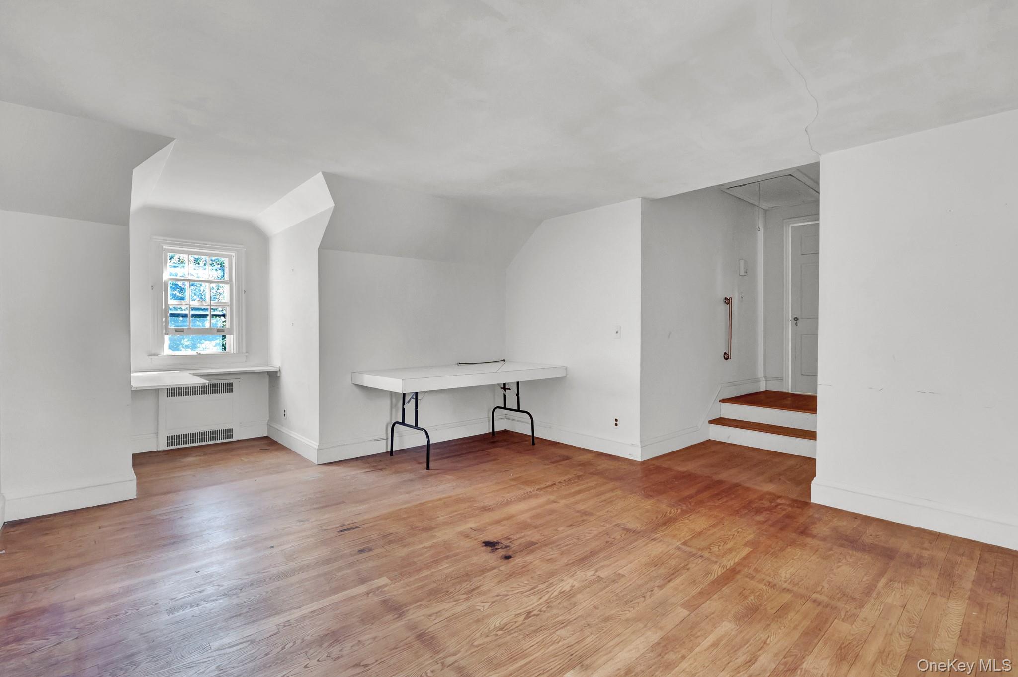 80 Concourse E – For Sale photo 32