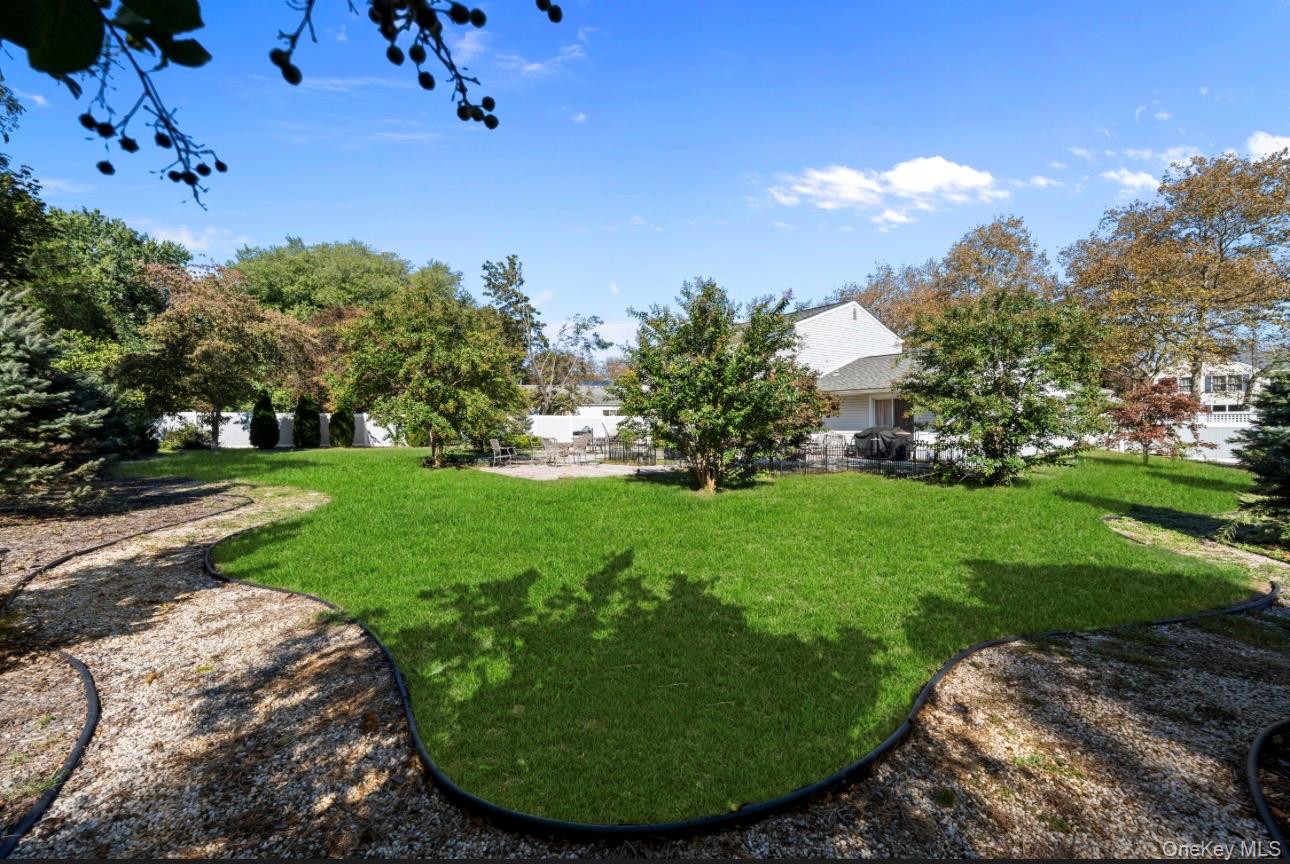 18 Magic Mountain Drive – For Sale photo 13