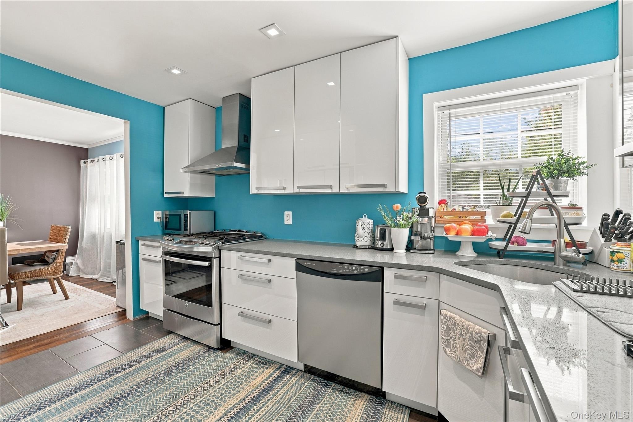 259-04 149th Avenue – For Sale photo 8