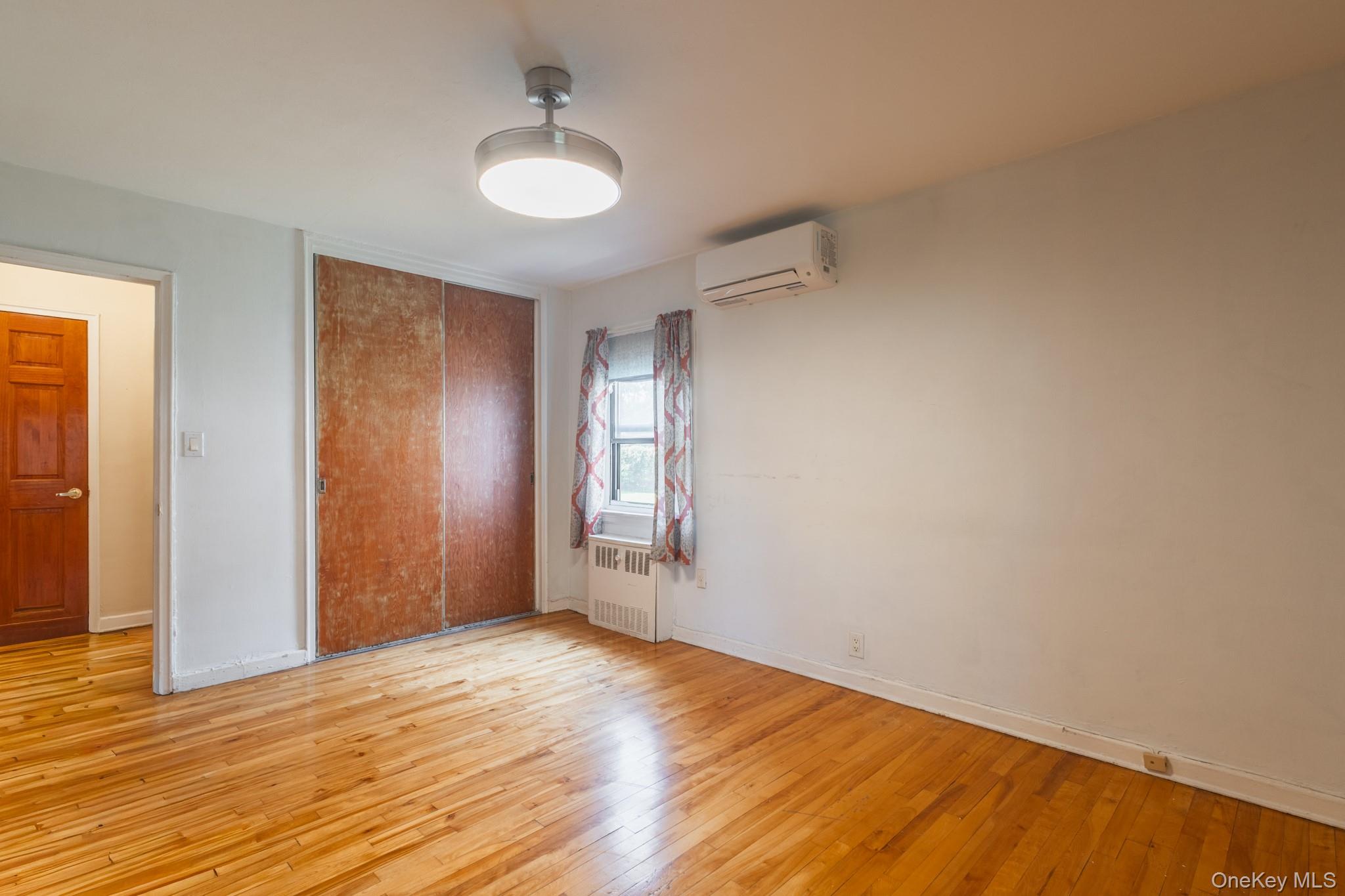 196-16 67th Avenue, Unit 1 photo 5