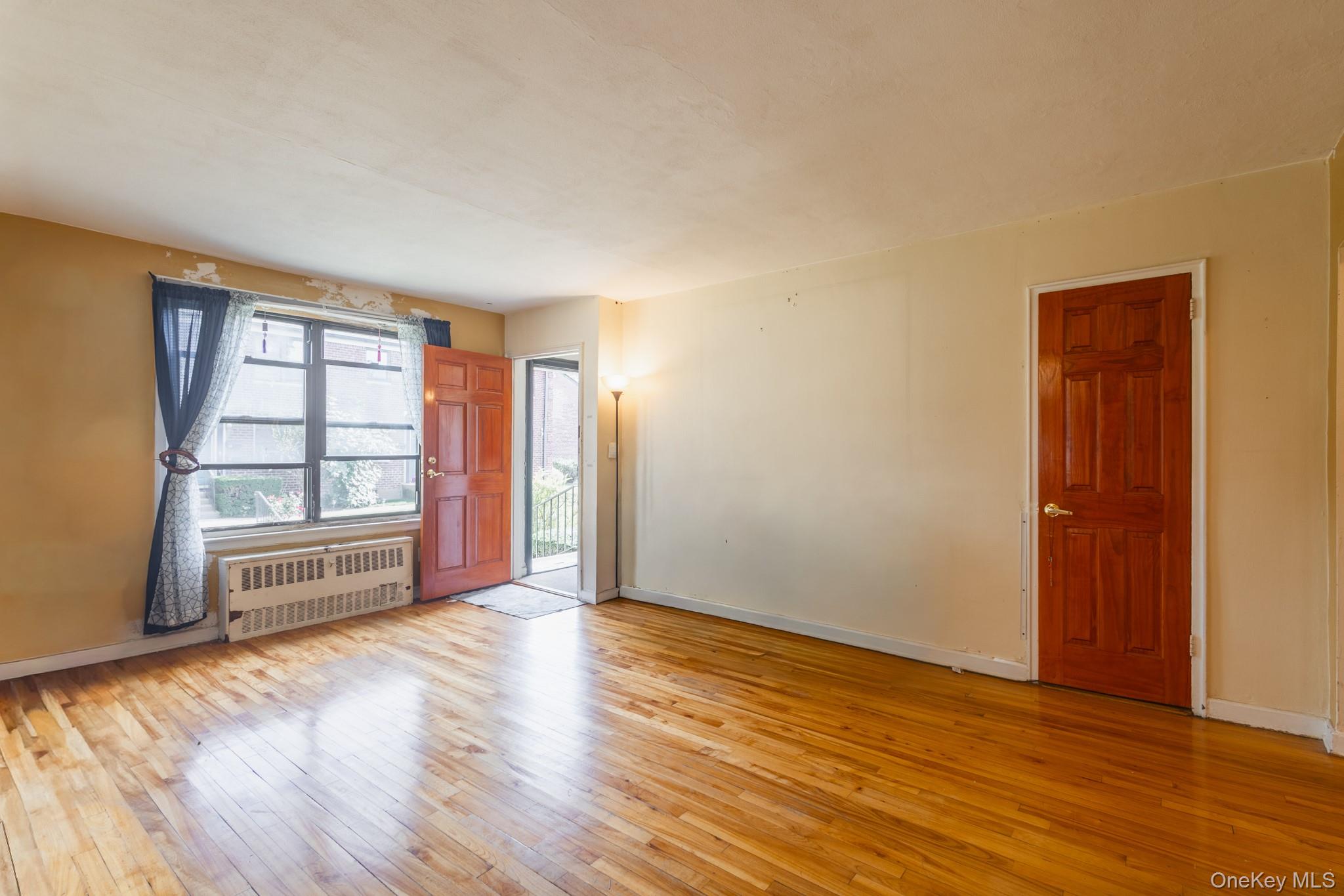 196-16 67th Avenue, Unit 1 photo 12