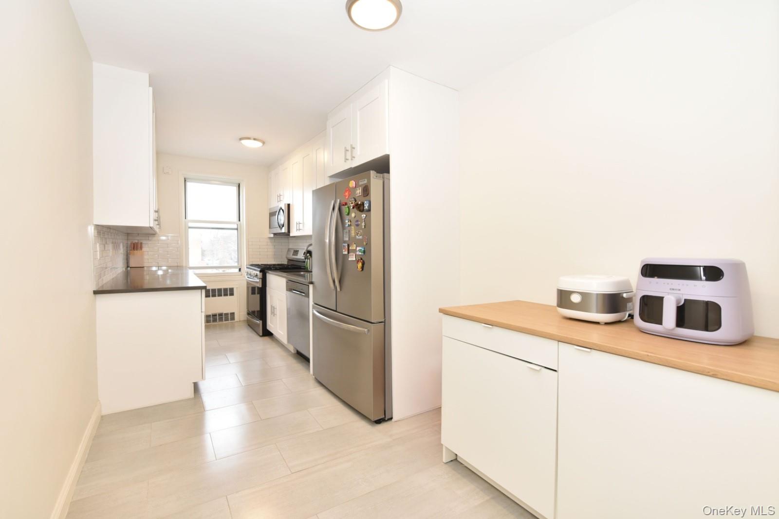64-11 99 Street, Unit 418 photo 5