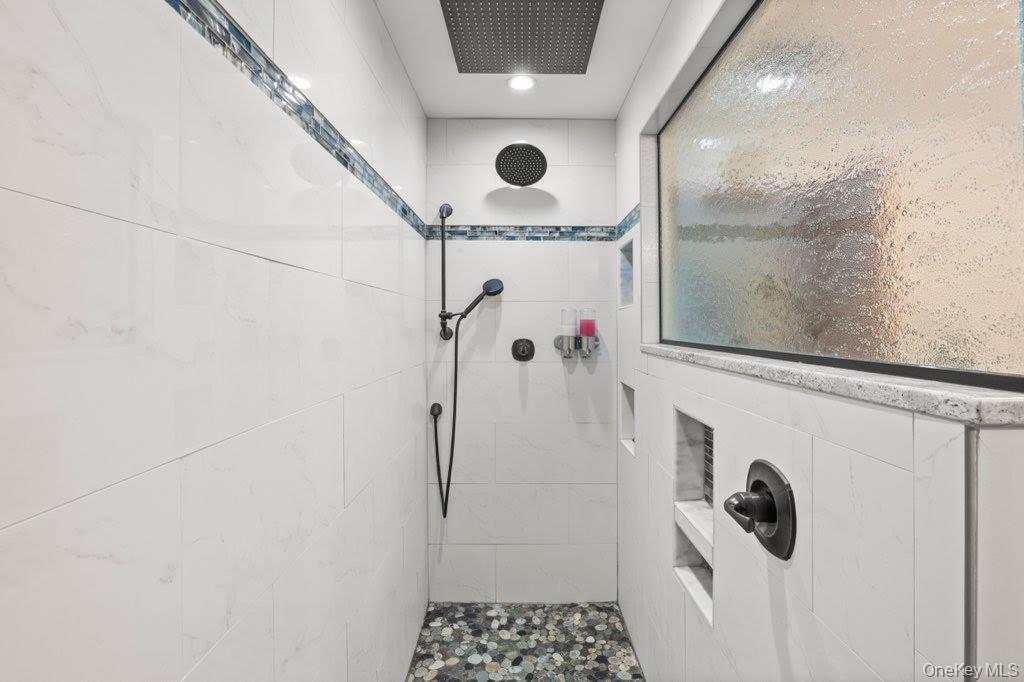 53 S Coleman Road – For Sale photo 3