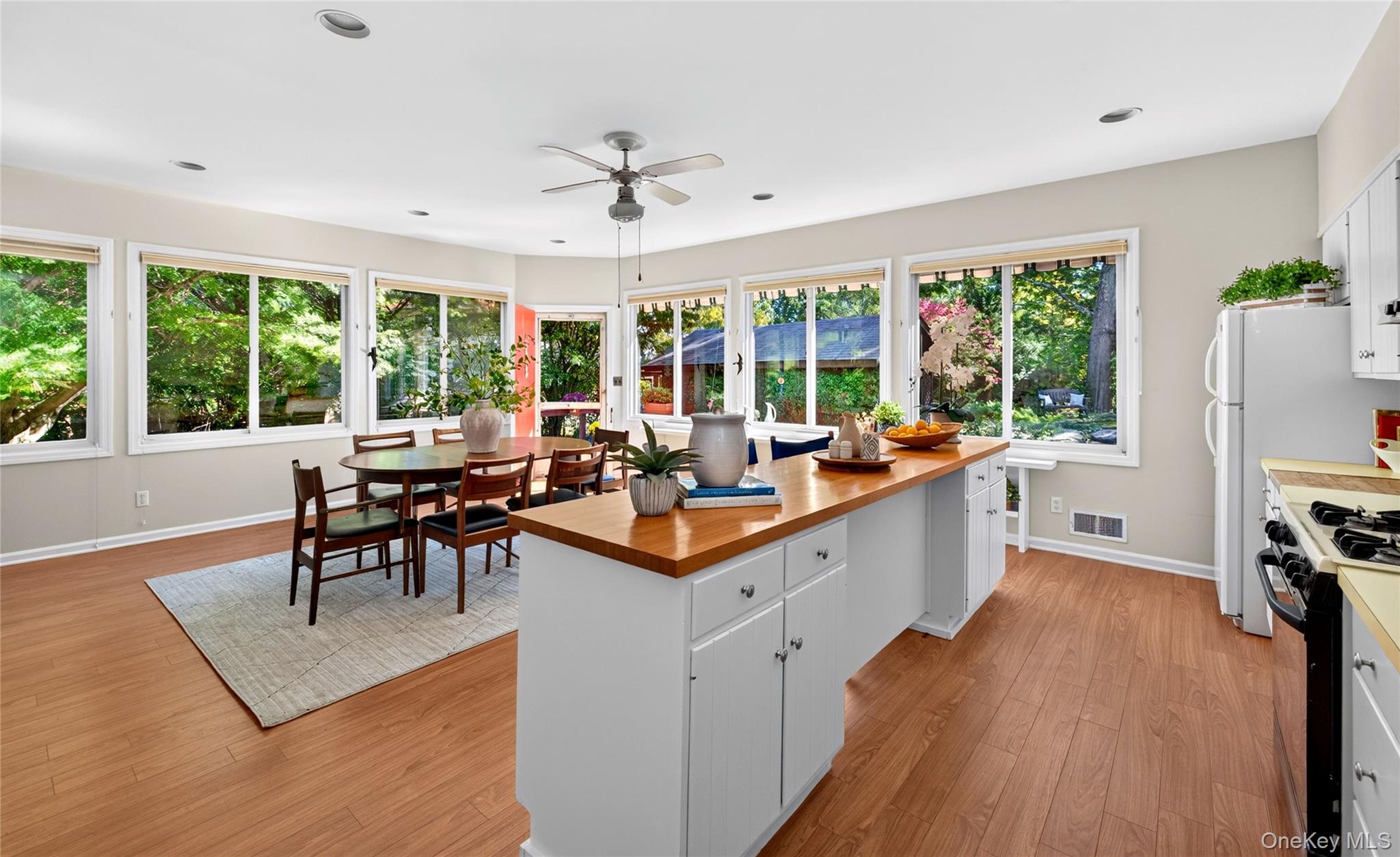 34 Chestnut Drive – For Sale photo 3