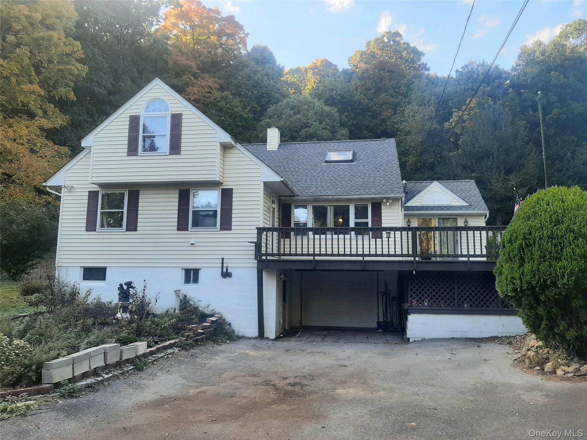 384 Cedar Hill Road – For Sale