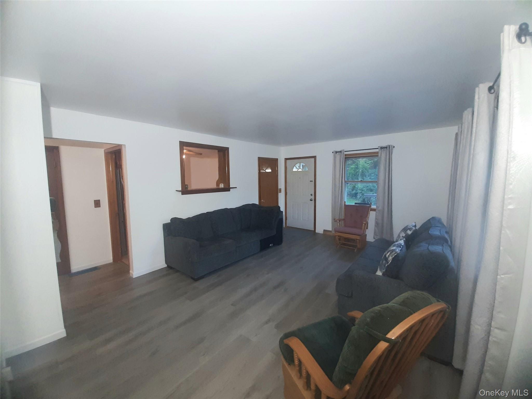 384 Cedar Hill Road – For Sale photo 3