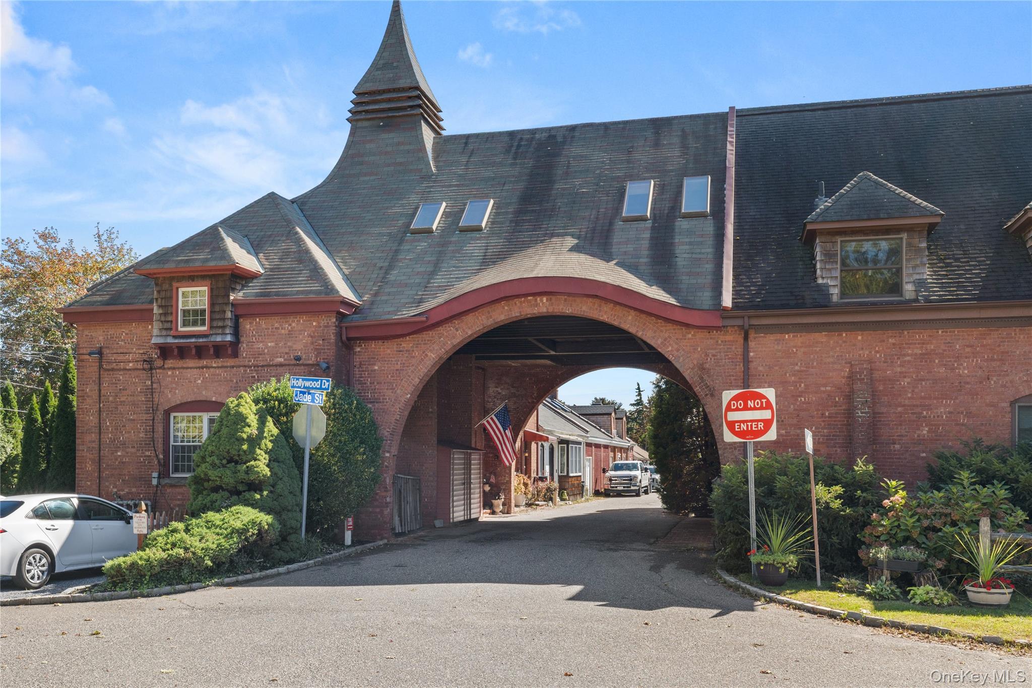 70 Featherbed Lane – For Sale photo 25