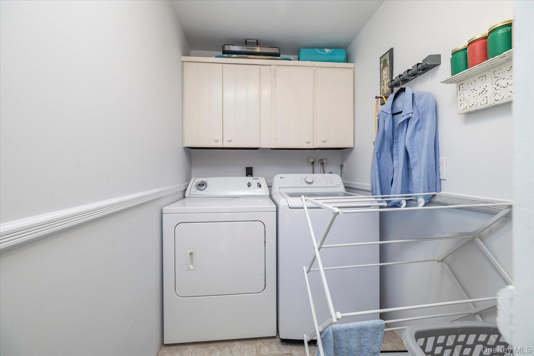 129 Arlyn Drive W – For Sale photo 15