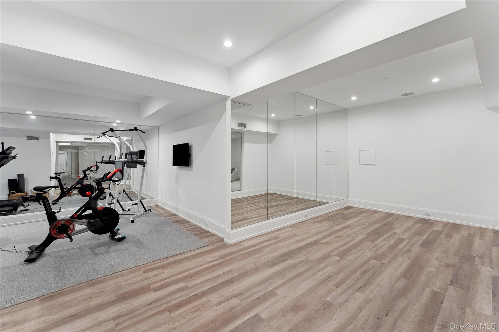 19 Brushy Neck Lane – For Rent photo 26