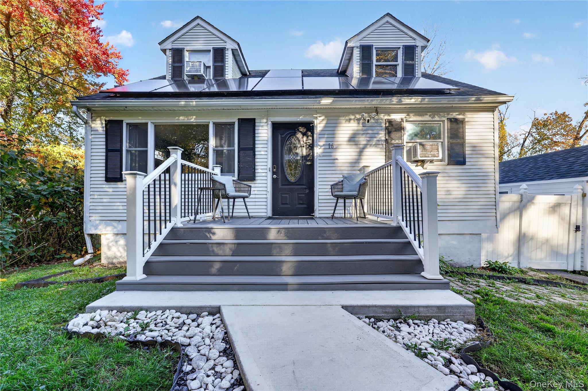 16 Lake Road – For Sale photo 3