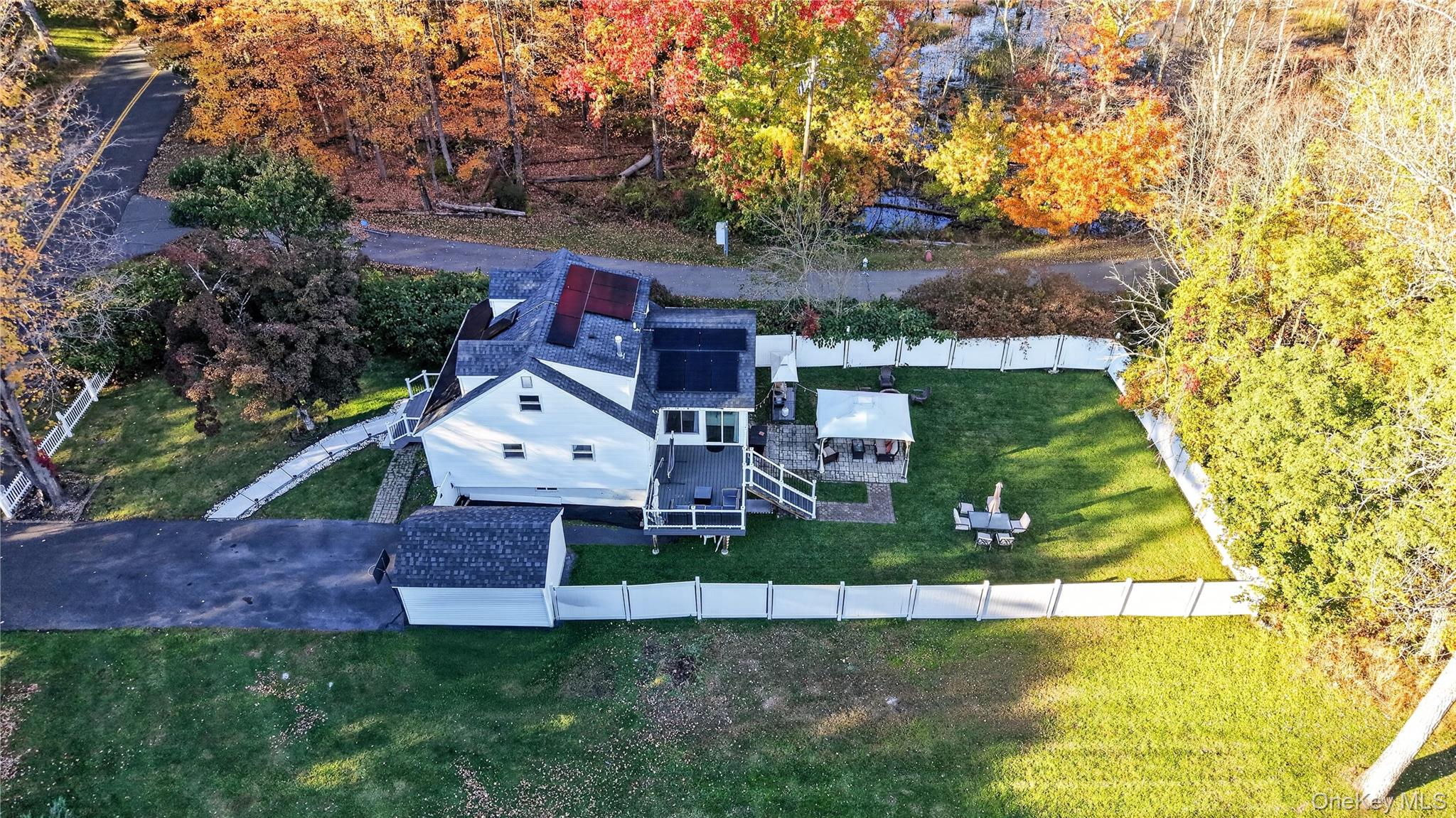 16 Lake Road – For Sale photo 25