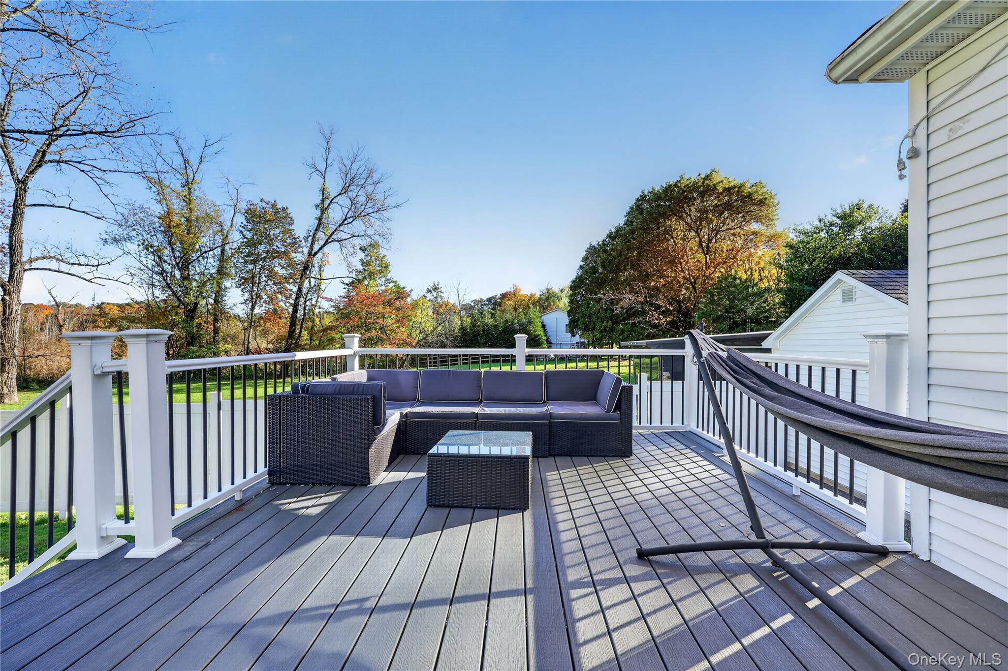 16 Lake Road – For Sale photo 24