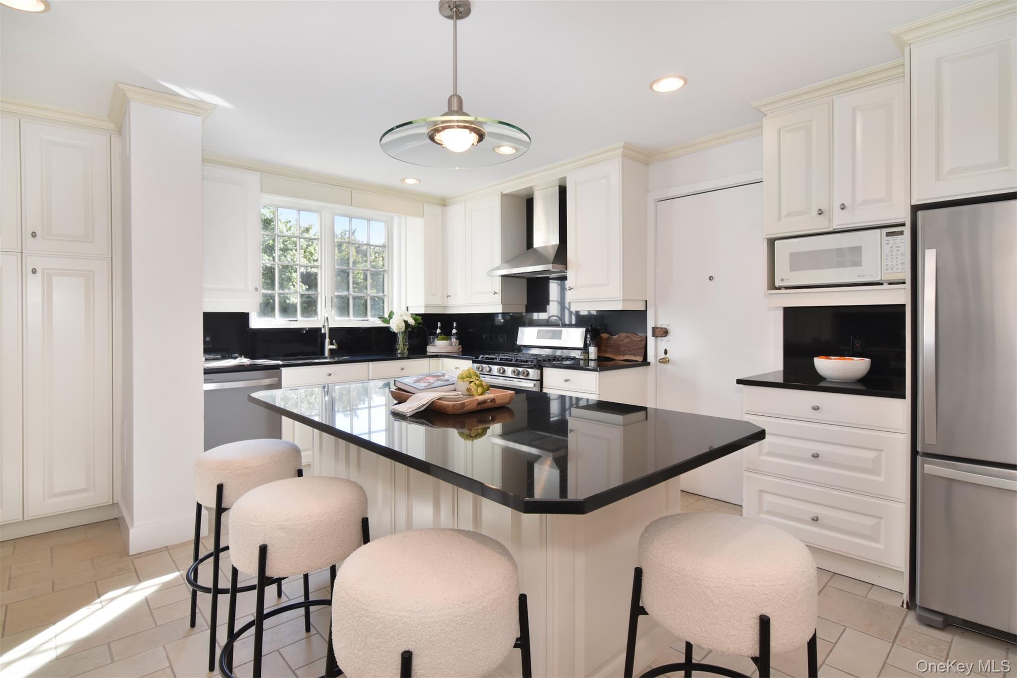 1 Rivermere, Unit 5G photo 9