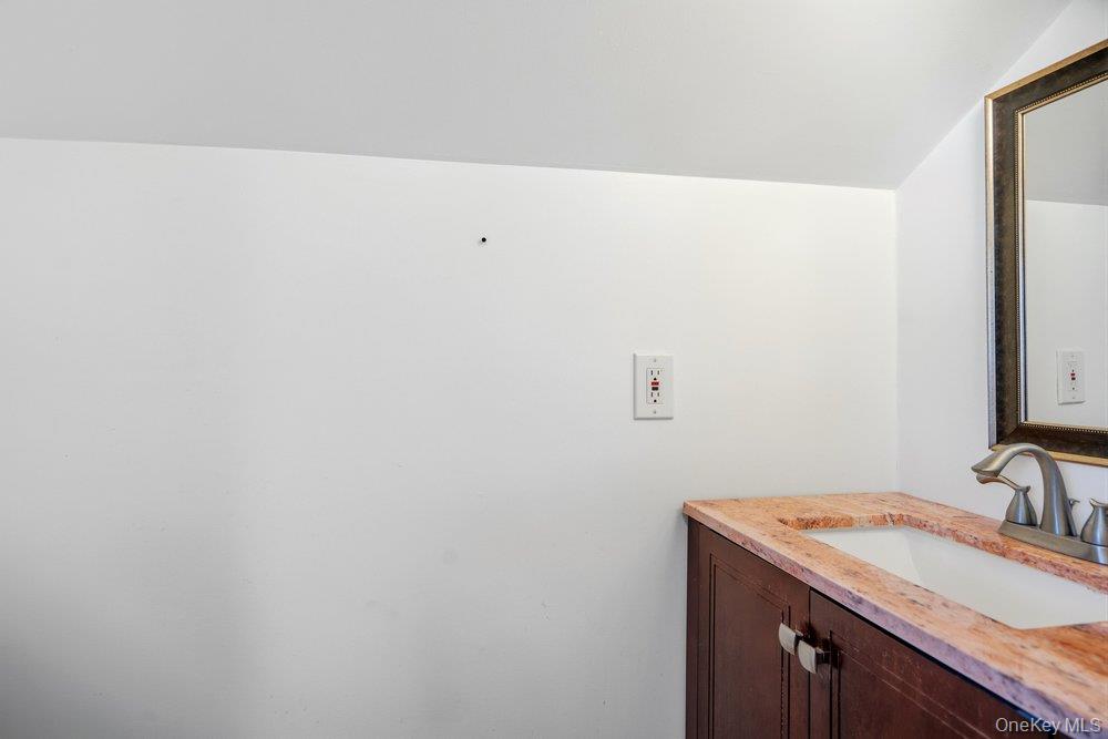 83 Nottingham Avenue – For Sale photo 27