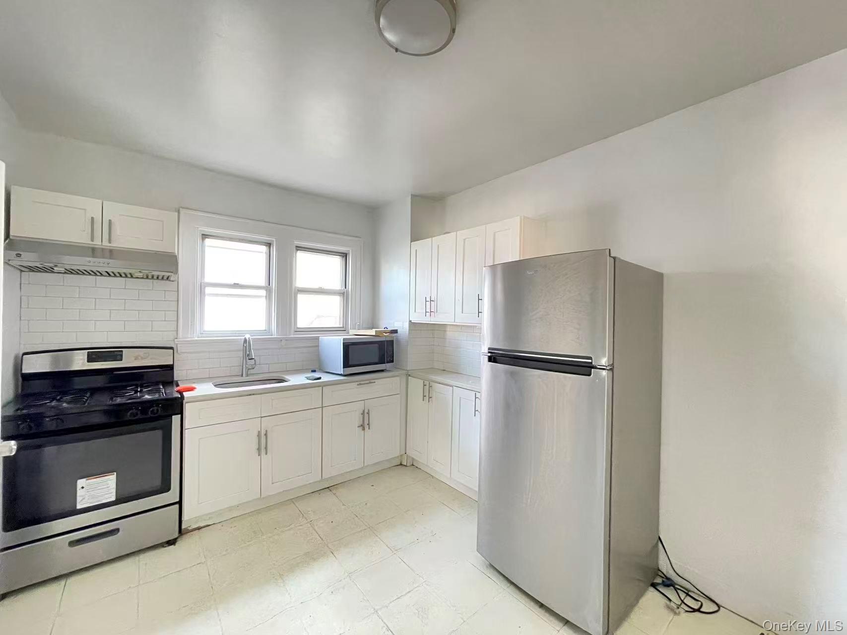27-37 Curtis Street – For Sale photo 3