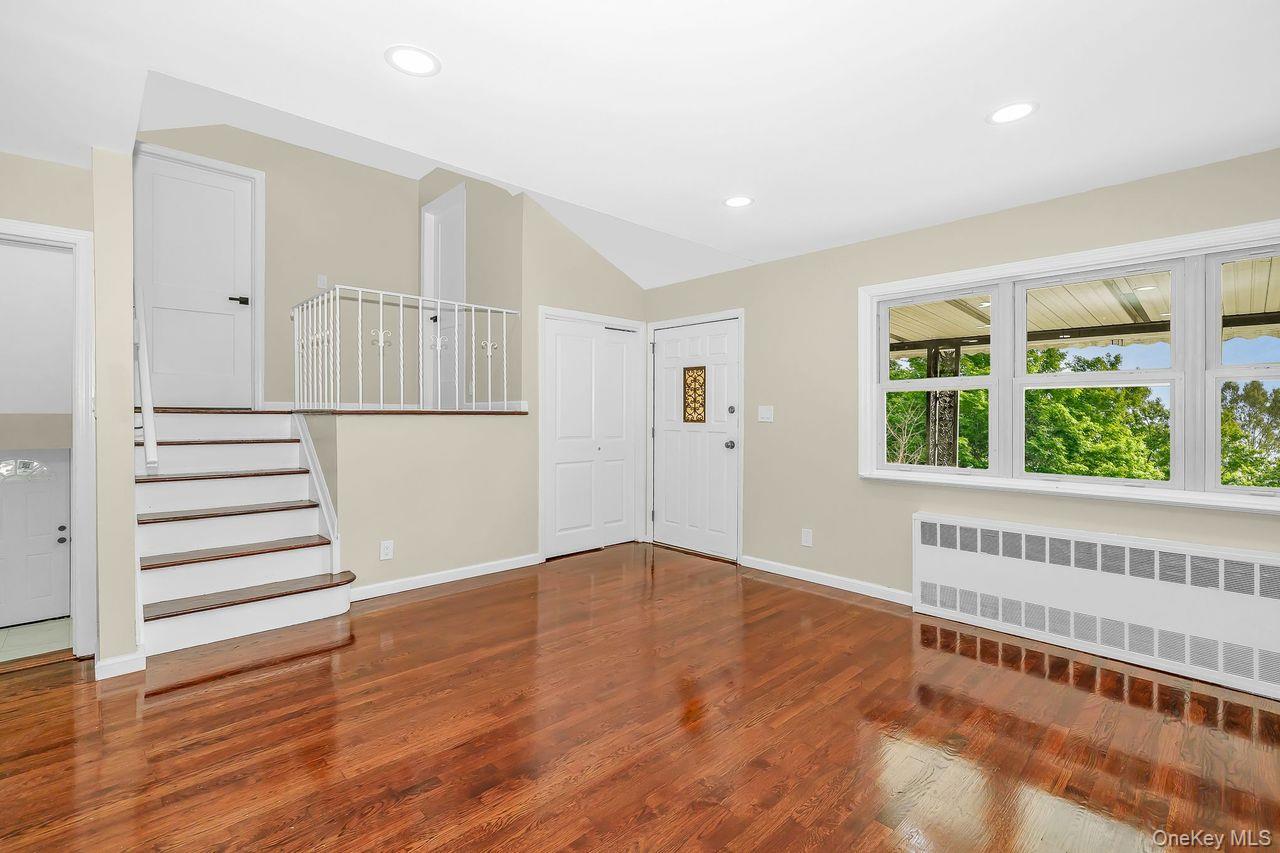 20 Ford Drive S – For Sale photo 8