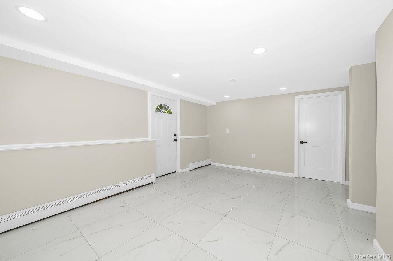 20 Ford Drive S – For Sale photo 25