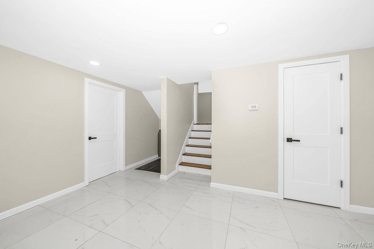 20 Ford Drive S – For Sale photo 26
