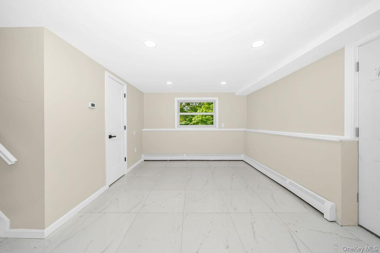 20 Ford Drive S – For Sale photo 24